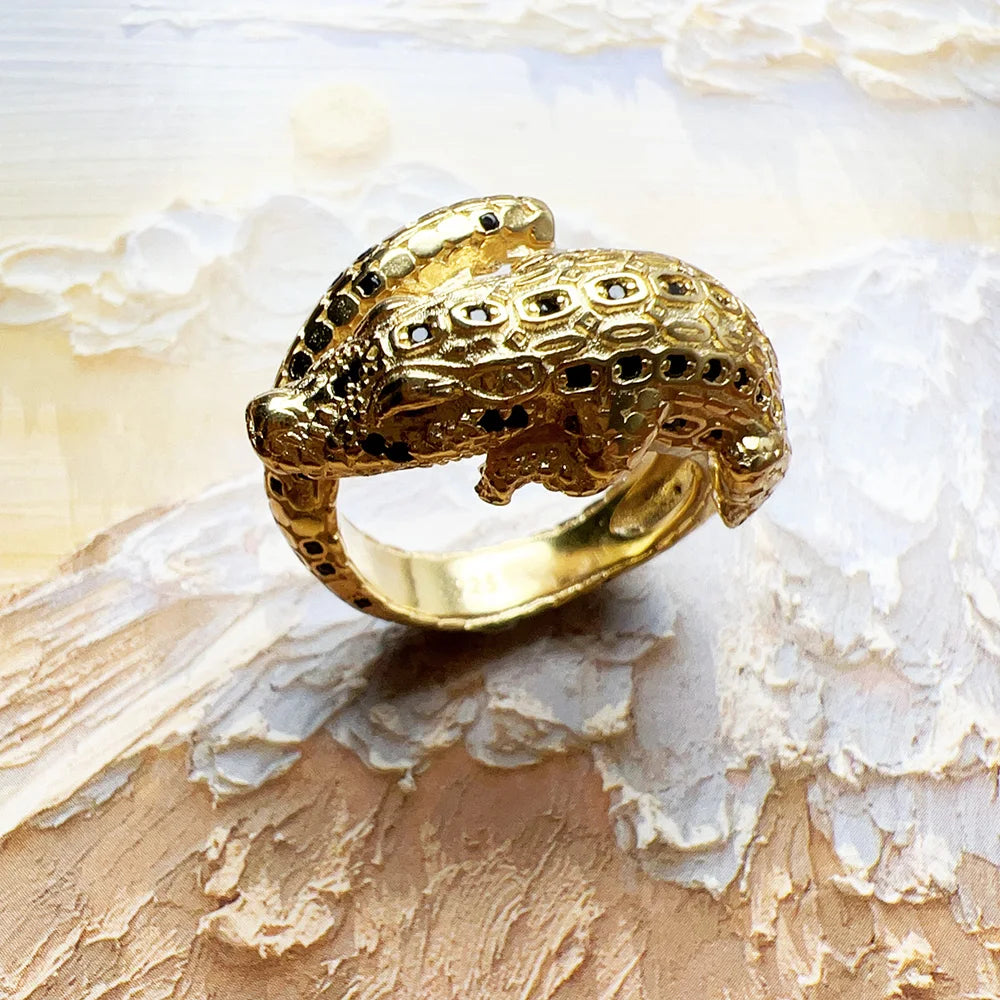 Ring Croco Royale – O Poder do Crocodilo em Ouro e Prata