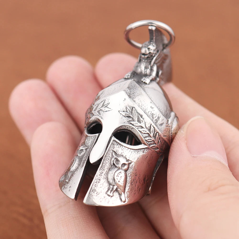 Amuleto Espartano – Pendente de Guerreiro Romano em Aço Inoxidável para Boa Sorte e Proteção ⚔️